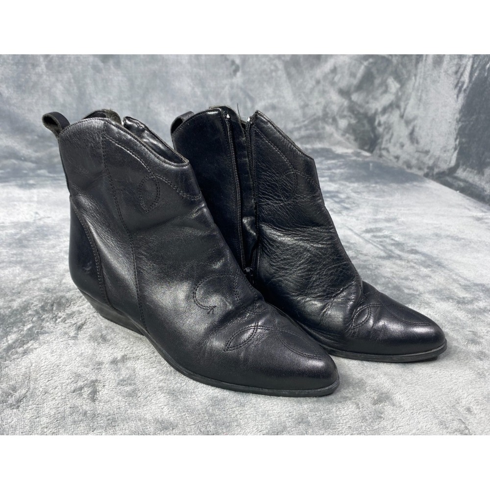 Black Leather‎ Ankle Boots Womens 7.5 US Western Style Low Heel Pointed Classic
